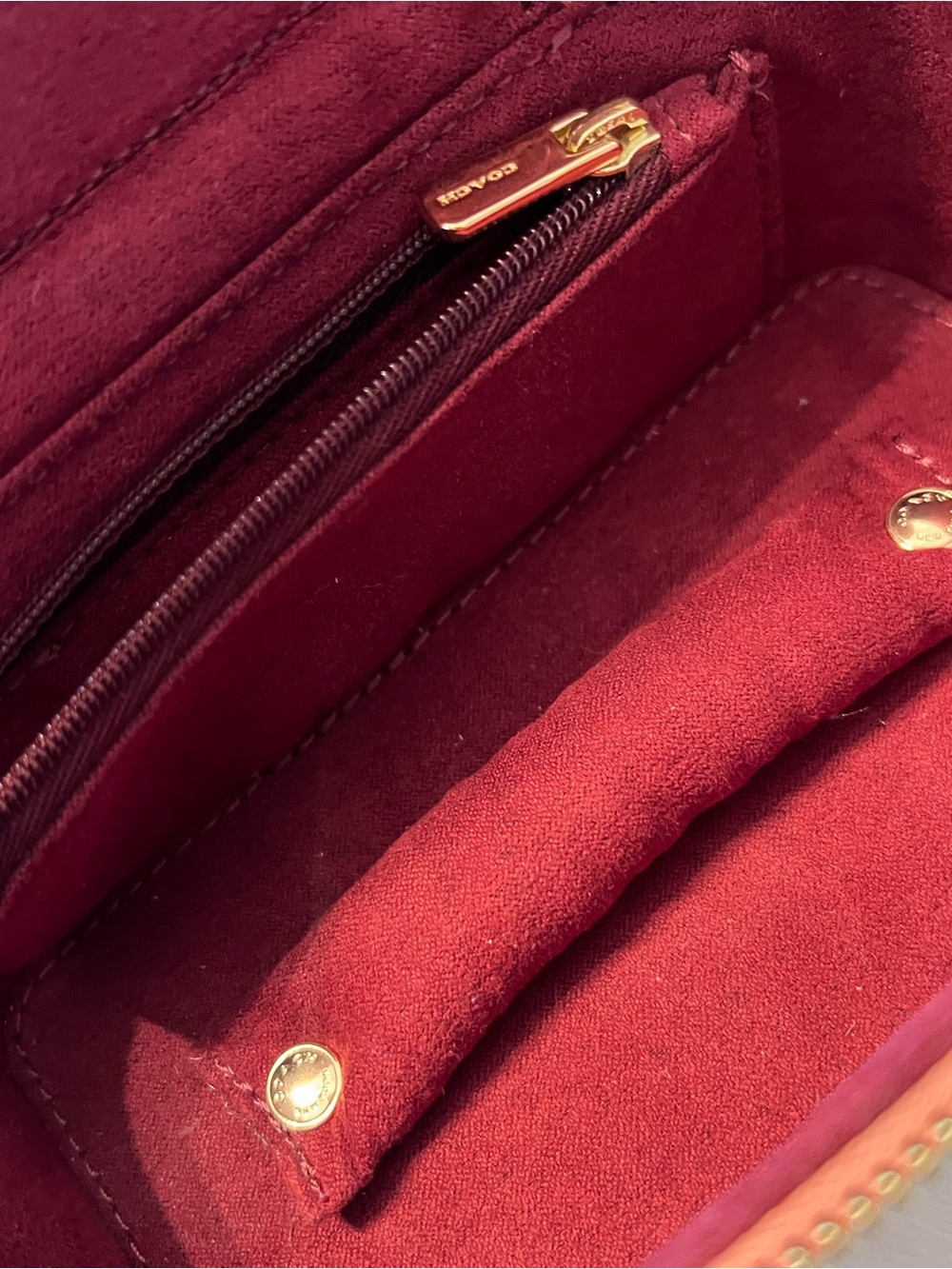 Coach All Over Rainbow Jewelry/Vanity Case - Picture 7 of 9